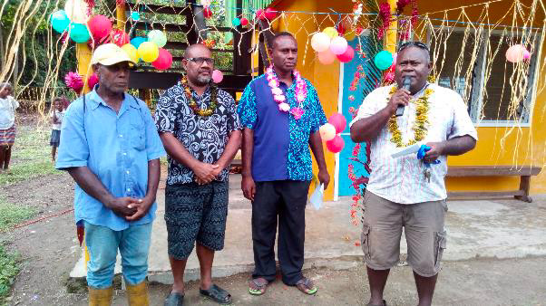 (L-R) Gumu Rep, PS MPGIS, Hon. Premier Central, and PS Central after cutting of ribbon and subsequent handing over of keys. (L-R) Gumu Rep, PS MPGIS, Hon. Premier Central, and PS Central after cutting of ribbon and subsequent handing over of keys.