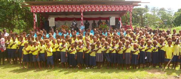 Chichinge school children singing GPG anthem